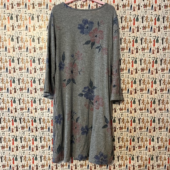 Bailey Lane dress 🖤 - Picture 4 of 5